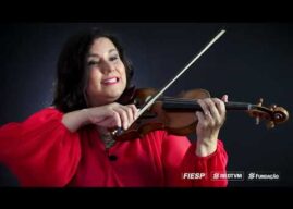 No ar 12 aulas de violino com a professora Andréia Campos
